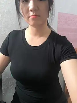 Snapshot of Sisilaydy_01 chatting on 07-17-26, 06:21 Sisilaydy 01 online show from 07-17-26, 06:21