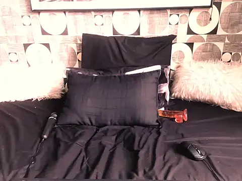 indianbella01 online show from 12-21-25, 06:04