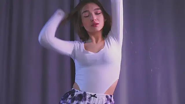 Leyla crsh online show from 03-14-26, 05:02