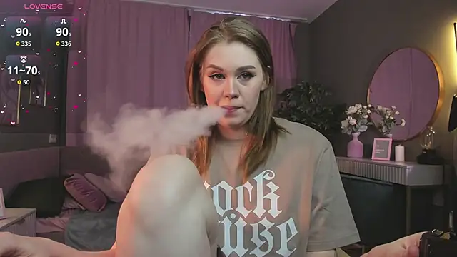 Snapshot of Alison_Doody chatting on 02-13-26, 07:41 Alison Doody online show from 02-13-26, 07:41