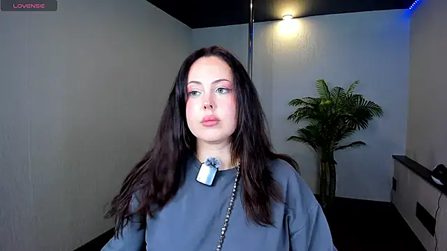 Snapshot of AlbaLimory chatting on 06-30-26, 01:22 AlbaLimory online show from 06-30-26, 01:22