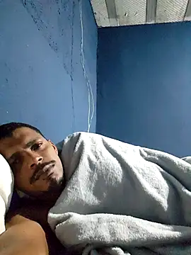 marreta240675 online show from 04-13-26, 11:53