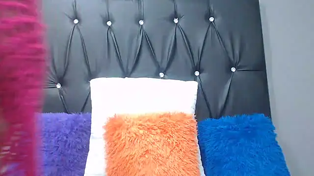 TemptingCloeXx online show from 04-10-26, 06:26