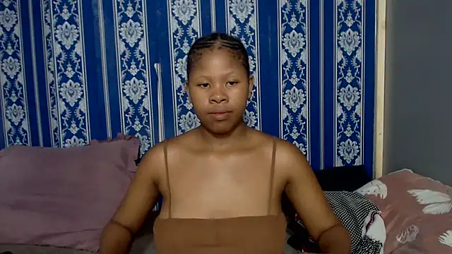 TemptingCloeXx online show from 01-14-26, 07:28