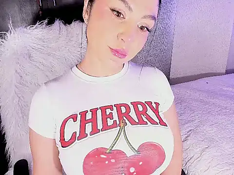Snapshot of AntonellaFerrerr_1 chatting on 03-21-26, 11:47 AntonellaFerrerr 1 online show from 03-21-26, 11:47