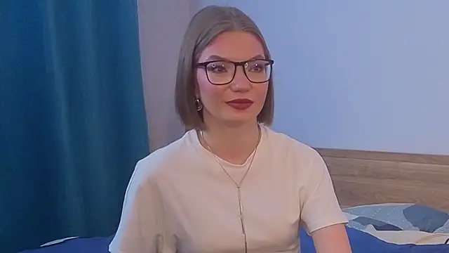 JeaneneWoltz online show from 02-16-26, 06:06