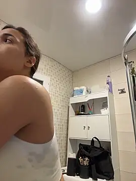 MiaMorenoo online show from 02-03-26, 06:13