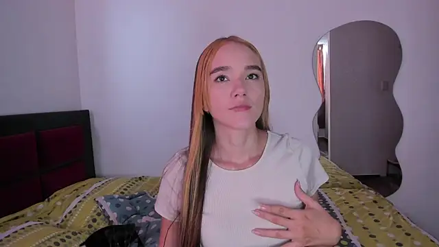 CRISTAL T2 online show from 03-10-26, 08:24