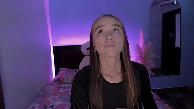 CRISTAL T2 online show from 04-18-26, 02:52