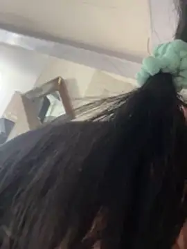 sophie-honey online show from 12-19-25, 02:52