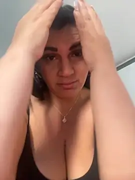 sophie-honey online show from 02-16-26, 03:32