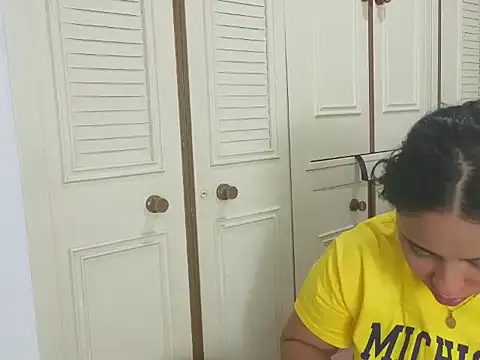 Valery  lovex online show from 04-10-26, 12:17