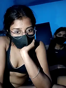 Aaradhya-Rani online show from 04-15-26, 07:29