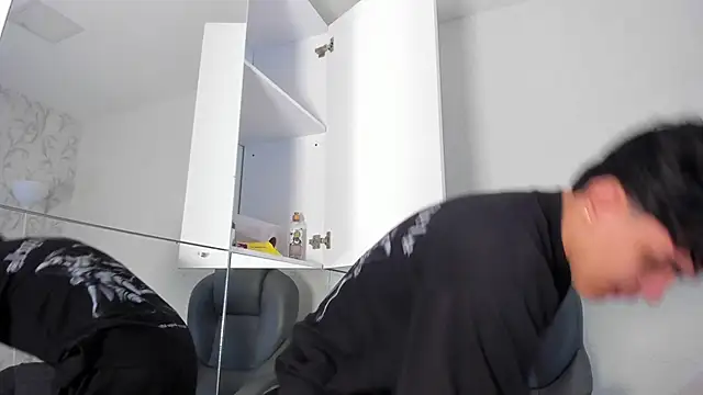  TaylorBlack online show from 04-10-26, 11:39