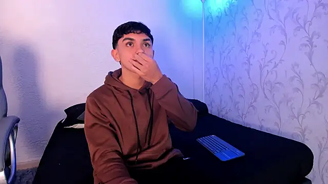  TaylorBlack online show from 12-20-25, 11:35