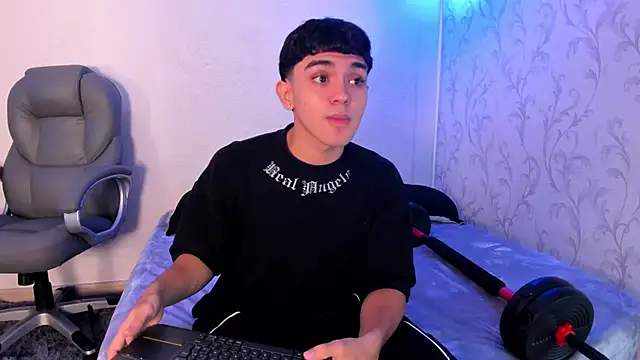  TaylorBlack online show from 12-21-25, 11:34