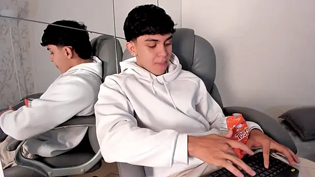  TaylorBlack online show from 03-16-26, 11:36