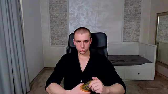 KellenWest online show from 04-09-26, 04:58