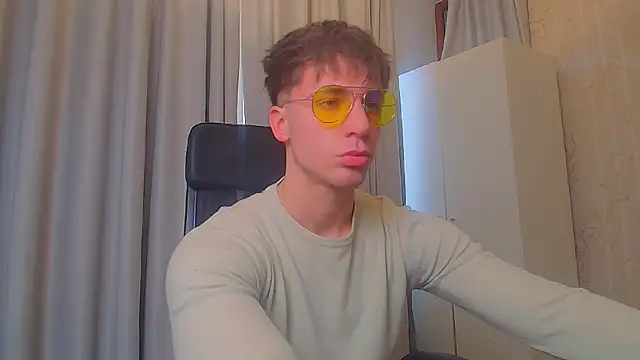 KellenWest online show from 03-06-26, 10:43