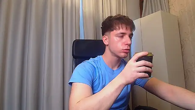 KellenWest online show from 03-10-26, 05:22