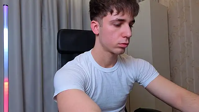 KellenWest online show from 03-17-26, 05:10