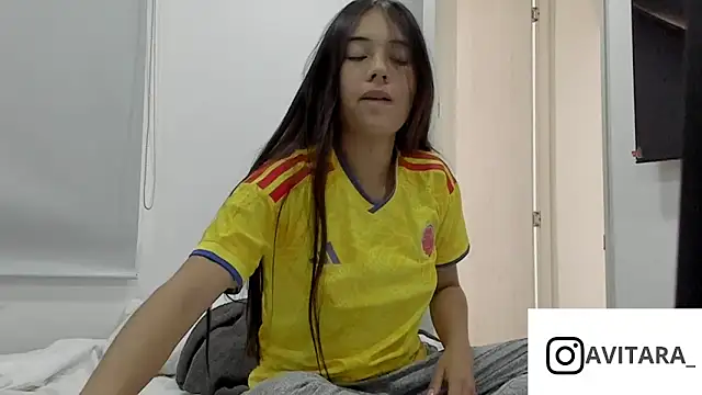 vanesita  online show from 07-07-26, 07:06