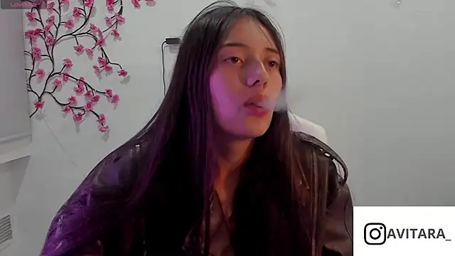 Snapshot of vanesita_ chatting on 04-29-26, 02:27 vanesita online show from 04-29-26, 02:27