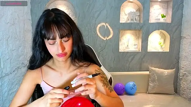 Snapshot of Tifany_Tx chatting on 01-14-26, 01:04 Tifany Tx online show from 01-14-26, 01:04