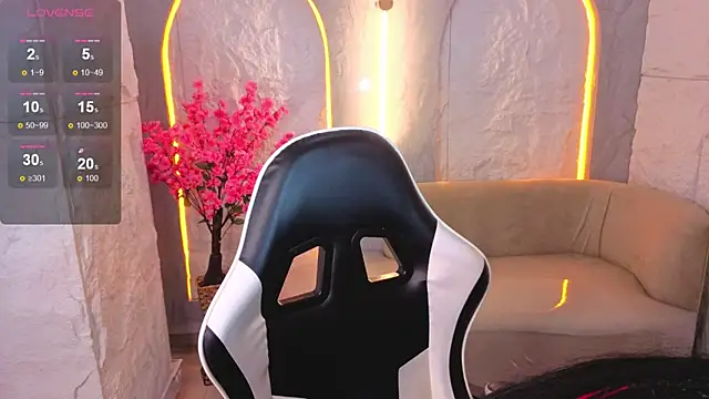 Tifany Tx online show from 02-23-26, 07:58