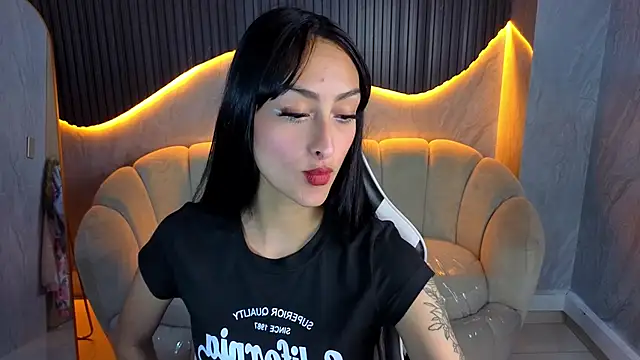 Tifany Tx online show from 02-03-26, 01:05