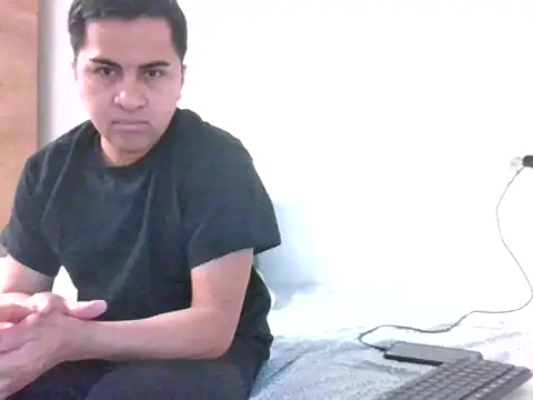 sweetpinoy2027 online show from 02-15-26, 03:22