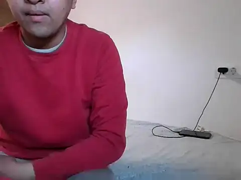 Snapshot of sweetpinoy2027 chatting on 01-07-26, 10:09 sweetpinoy2027 online show from 01-07-26, 10:09