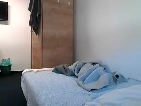 Snapshot of sweetpinoy2027 chatting on 01-14-26, 01:04 sweetpinoy2027 online show from 01-14-26, 01:04