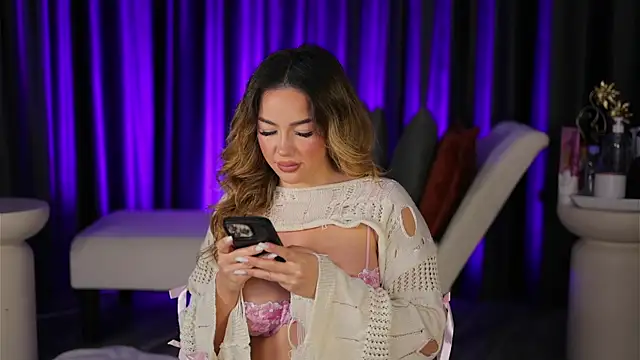 SelenneDream online show from 12-21-25, 06:09