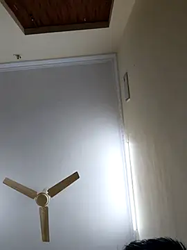 bnglrboy0886 online show from 02-18-26, 10:01