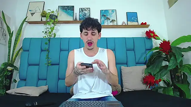 Snapshot of boy_Dirty_X chatting on 05-10-26, 05:00 boy Dirty X online show from 05-10-26, 05:00