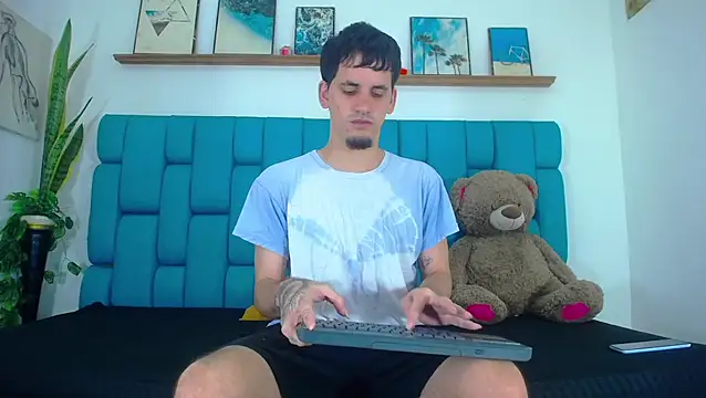 boy Dirty X online show from 03-26-26, 05:17