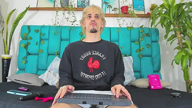 boy Dirty X online show from 07-22-26, 05:20