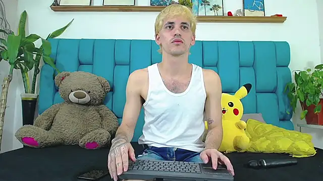 boy Dirty X online show from 06-21-26, 05:24