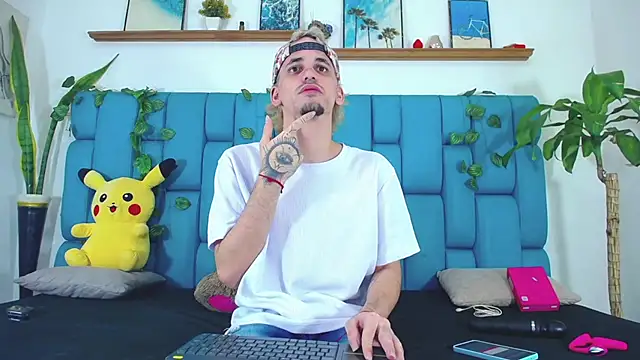boy Dirty X online show from 07-18-26, 09:18