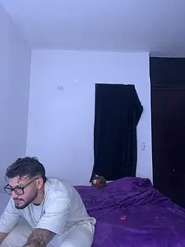 thedragonboyxxx online show from 12-23-25, 04:01