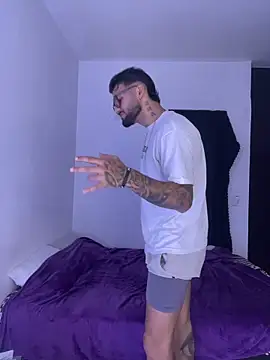 thedragonboyxxx online show from 12-21-25, 04:25