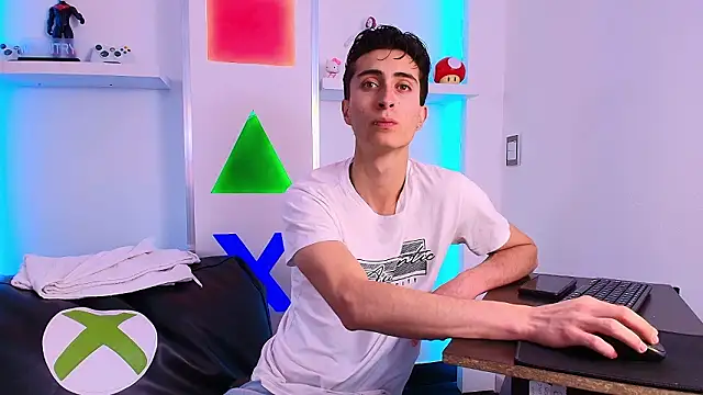 Ithan Skin online show from 02-02-26, 11:42