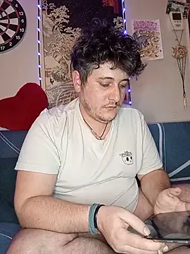 damslebambou1 online show from 12-18-25, 10:57