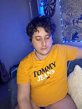 damslebambou1 online show from 02-02-26, 11:37