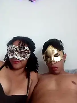 LolaAndBugs  online show from 12-18-25, 03:27