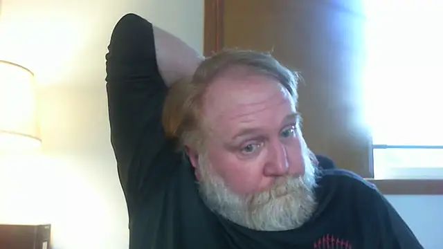 Ginger Daddy online show from 12-22-25, 10:43