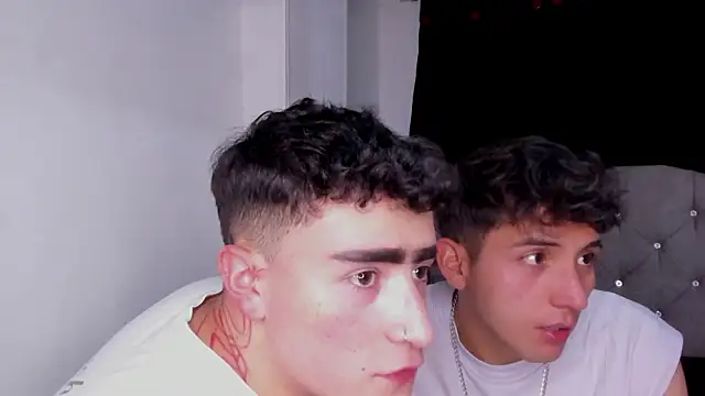 Snapshot of naughtysalomon__ chatting on 03-01-26, 12:43 naughtysalomon online show from 03-01-26, 12:43