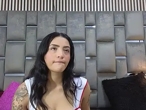 Lauri thx online show from 12-19-25, 12:51