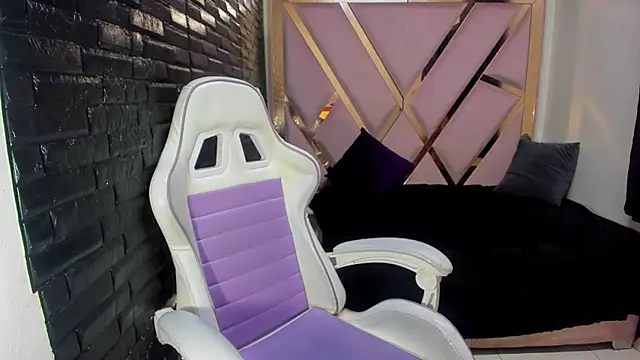 Snapshot of soffiasex68 chatting on 01-06-26, 02:59 soffiasex68 online show from 01-06-26, 02:59